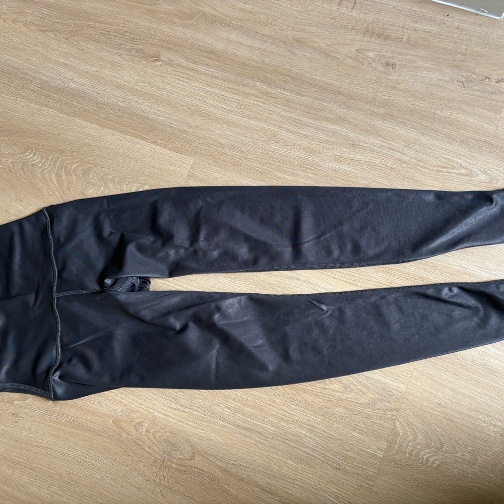 ALO Yoga Black Leggings